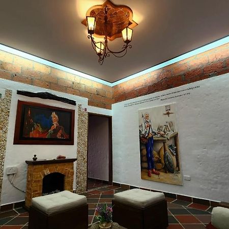 El Quijote Apartahotel Херико Екстериор снимка