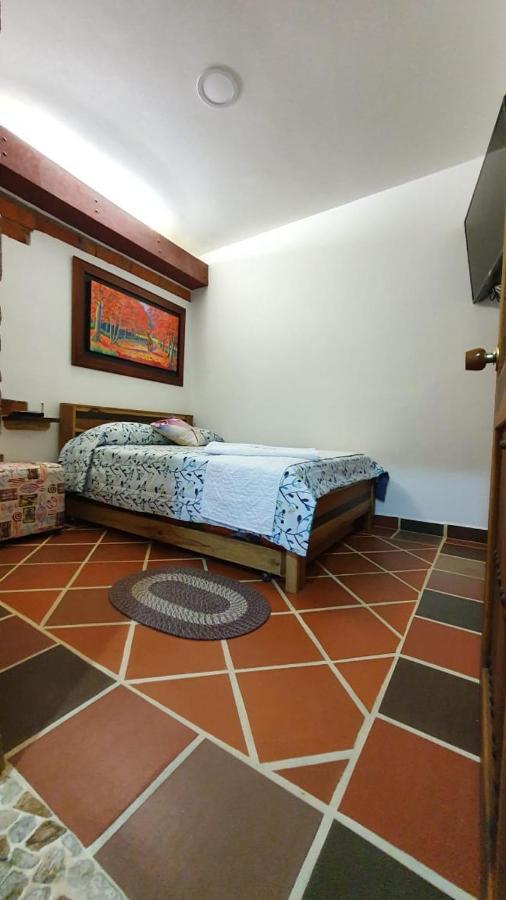 El Quijote Apartahotel Херико Екстериор снимка