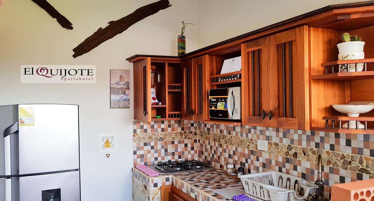 El Quijote Apartahotel Херико Екстериор снимка